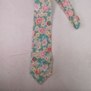 Liberty of London Accessories - Liberty Cotton Floral Men's Tie Liberty of London Accessories - Liberty Cotton Floral Men's Tie